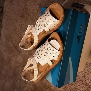 White Mountain Cliffs White Strappy Sandals